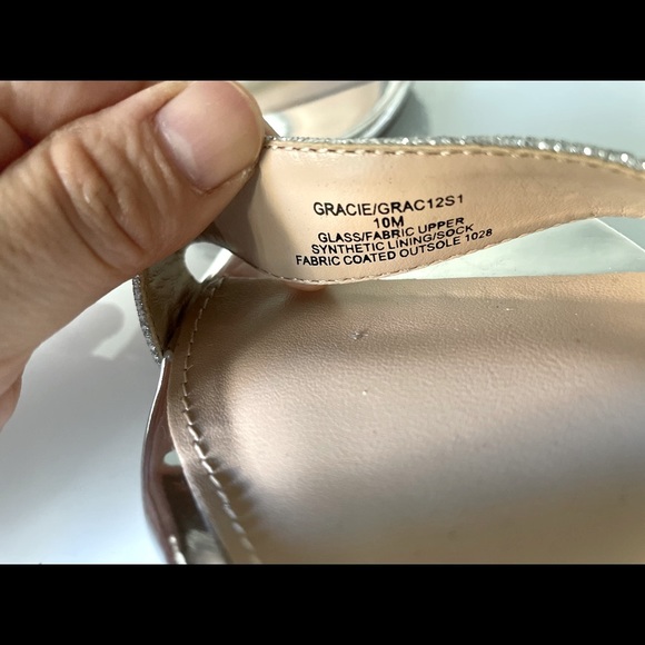 STEVE MADDEN “Gracie” Rhinestone Chunky Heels - Picture 11 of 12